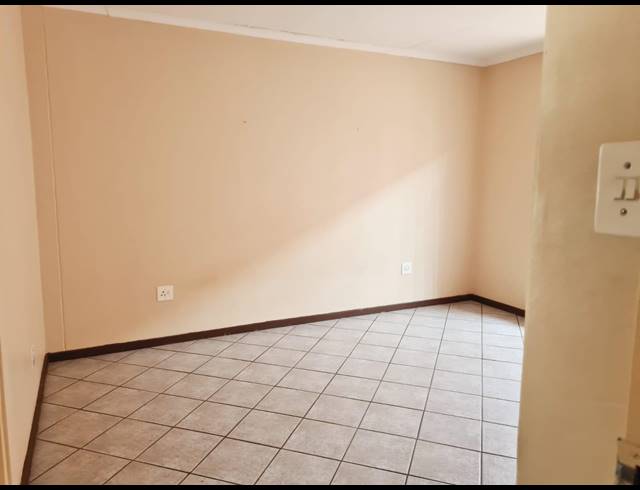 419M² CO-WORKING SPACE FOR SALE IN BO-DORP